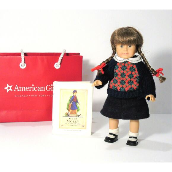 American Girl Pleasant Company Mini Molly Doll Cloth Glass Eyes 6.5" Meet Book - Picture 6 of 6